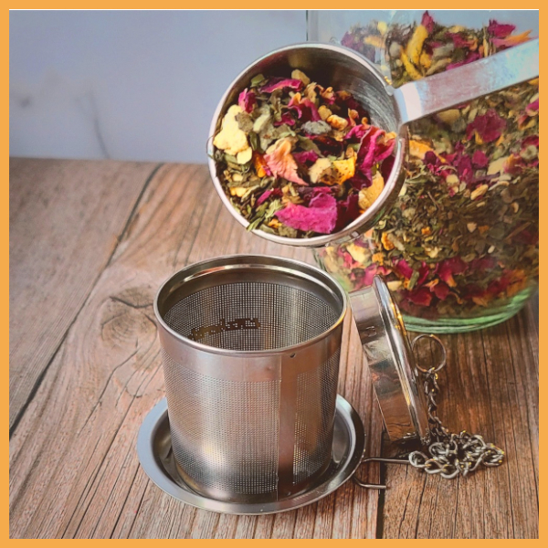 Orange Mint Herbal Tea Recipe on MOMAROMAs
