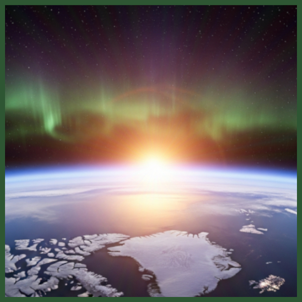 Summer Solstice and Summer Radiance essential oil blend on MOMAROMAs